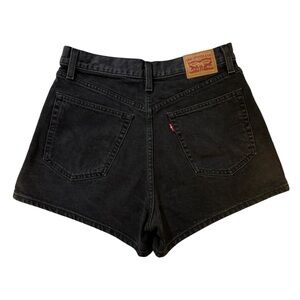 Levi’s High Waisted Mom Shorts 29 Black Denim